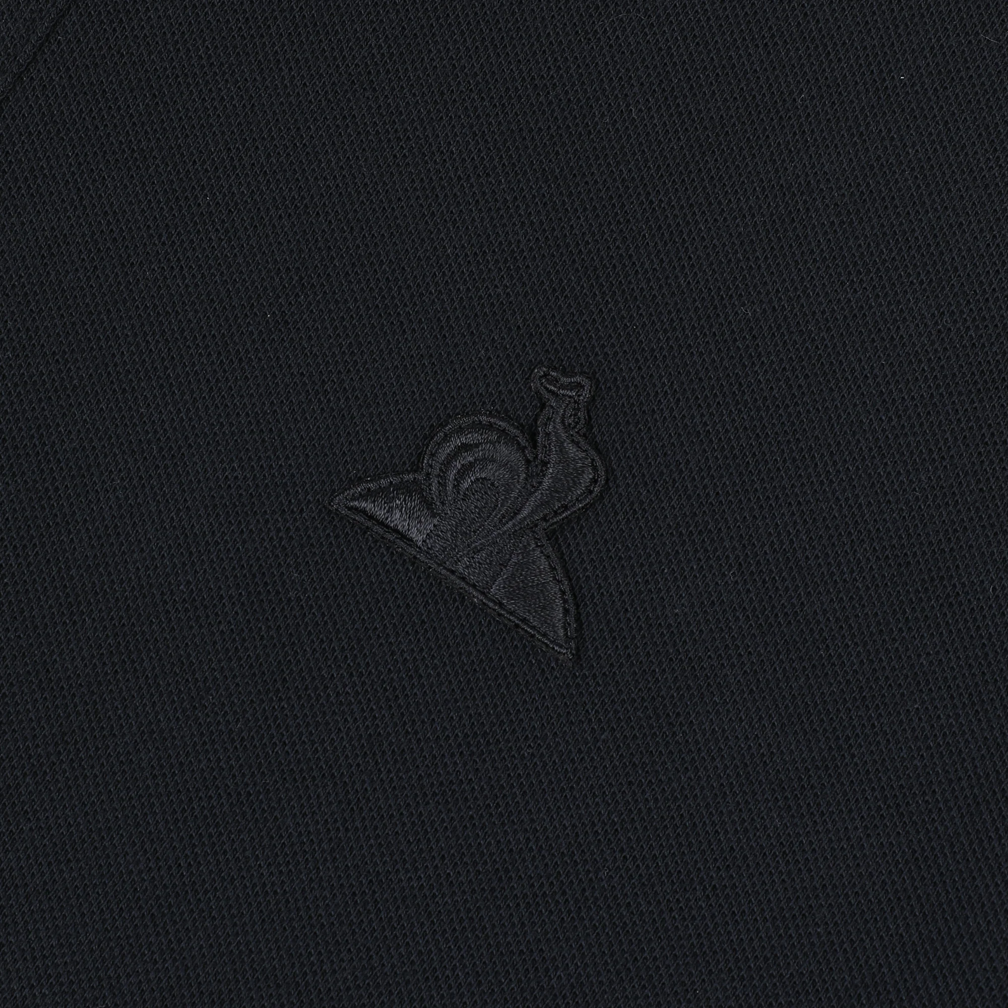 Polo Essentiel effet piqué en jersey de coton avec logo bordé ton sur ton - Image 5