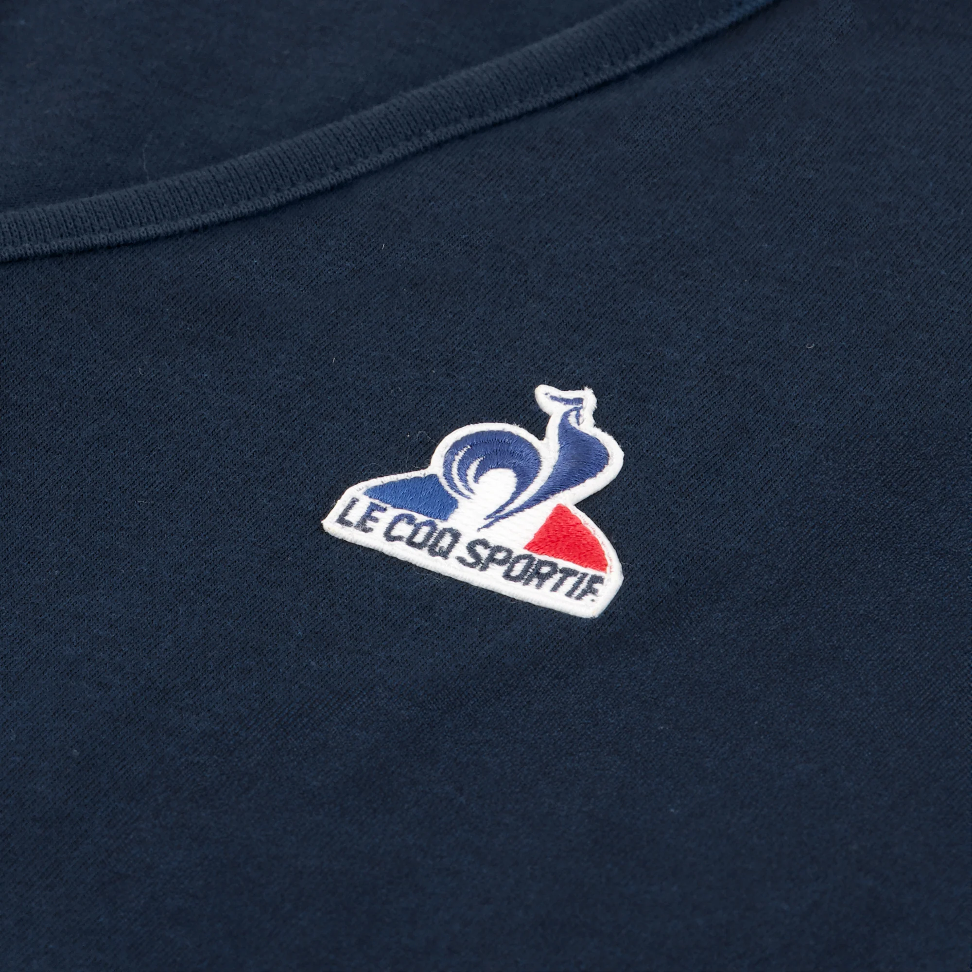 T-shirt Essentiel col v en jersey de coton - Image 6