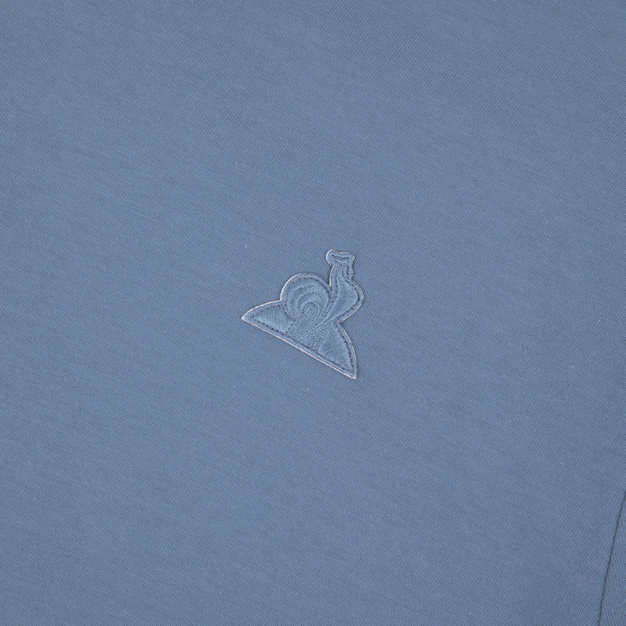 T-shirt Essentiel en jersey de coton avec logo brodé ton sur ton - Image 5